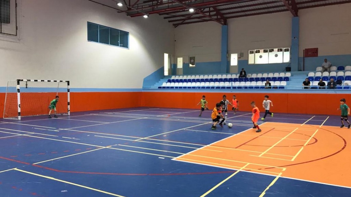  Futsal Takımımız Okullar Arası Futsal Turnuvasında 2. Oldu